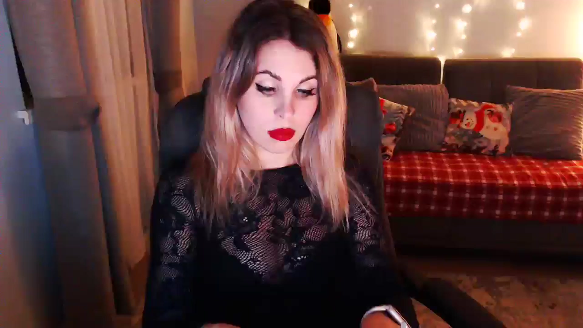 Gallery image thumbnail from Sicille's myfreecams stream on, 02/09/2026, 20:48 image 14 of 20