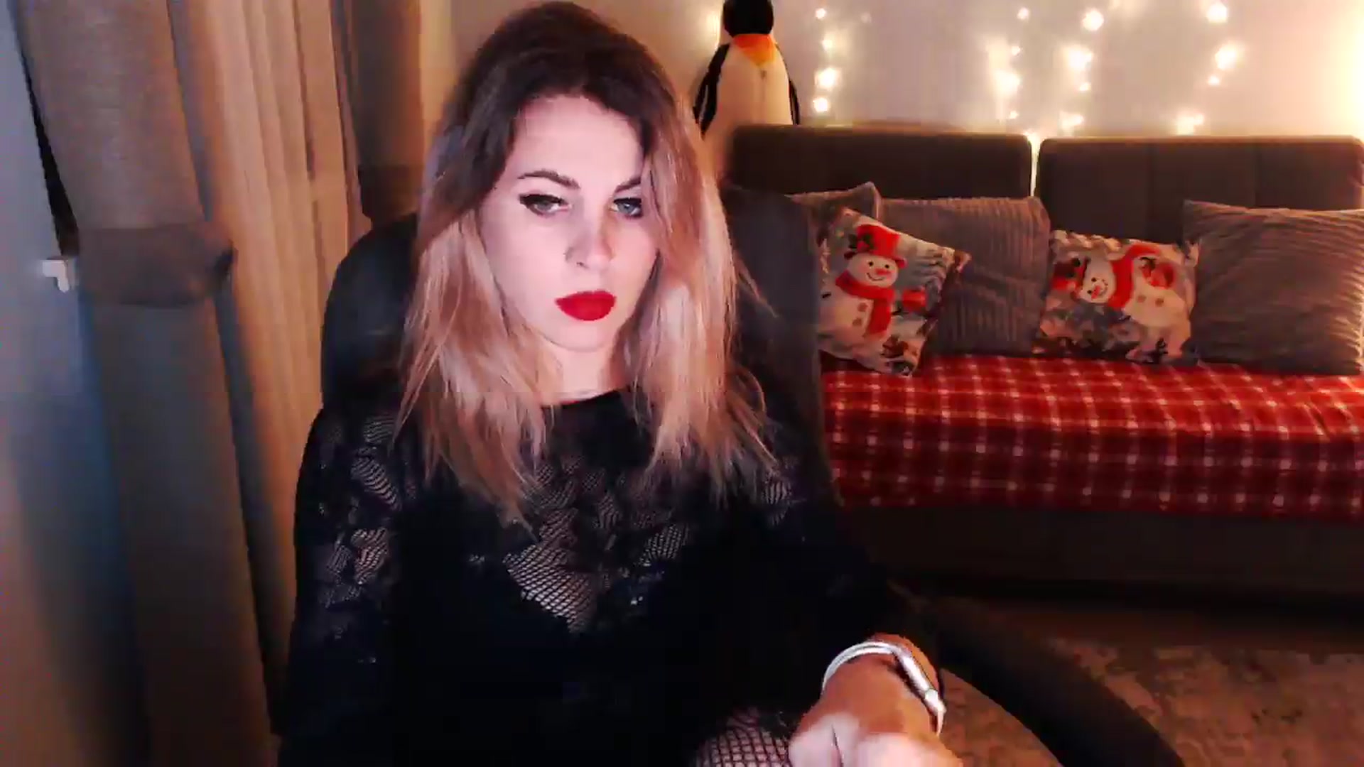 Gallery image thumbnail from Sicille's myfreecams stream on, 02/09/2026, 20:48 image 3 of 20