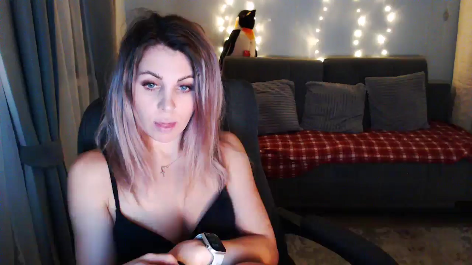 Gallery image thumbnail from Sicille's myfreecams stream on, 02/17/2026, 21:32 image 14 of 20