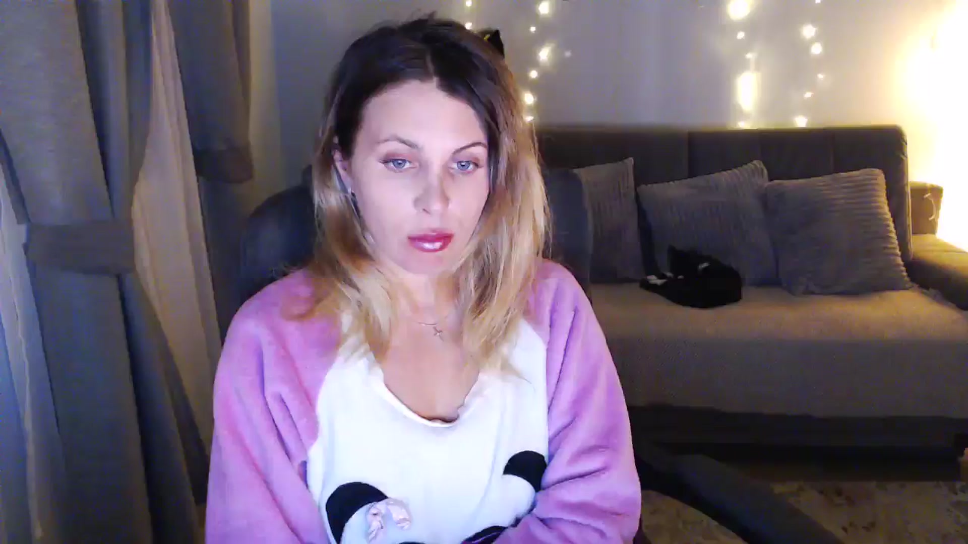 Gallery image thumbnail from Sicille's myfreecams stream on, 04/11/2026, 20:14 image 20 of 20