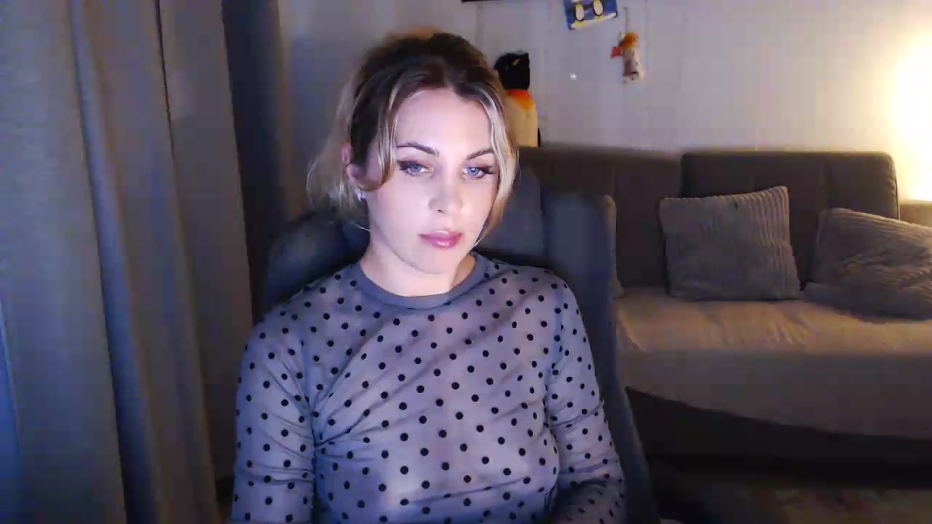 Gallery image thumbnail from Sicille's myfreecams stream on, 07/08/2026, 21:06 image 6 of 20