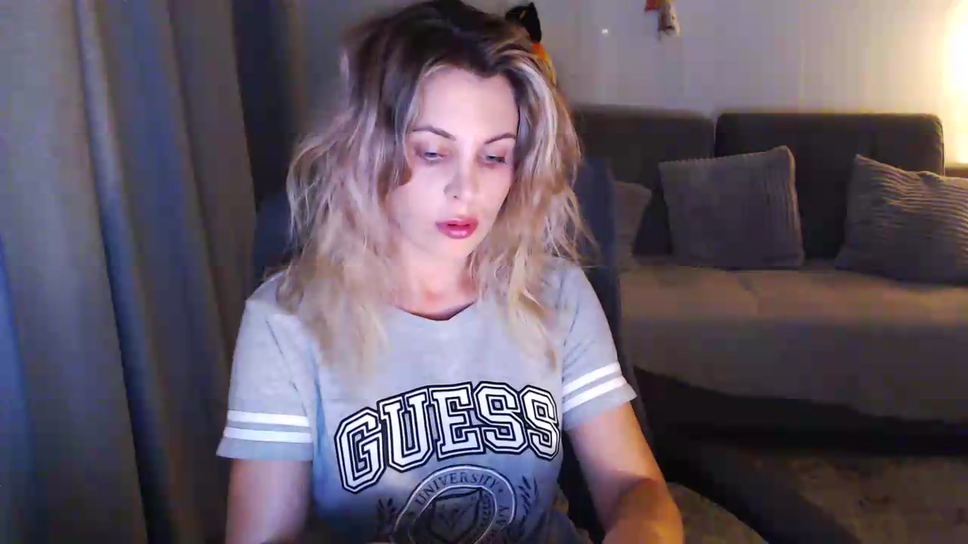 Gallery image thumbnail from Sicille's myfreecams stream on, 07/16/2026, 20:47 image 11 of 20