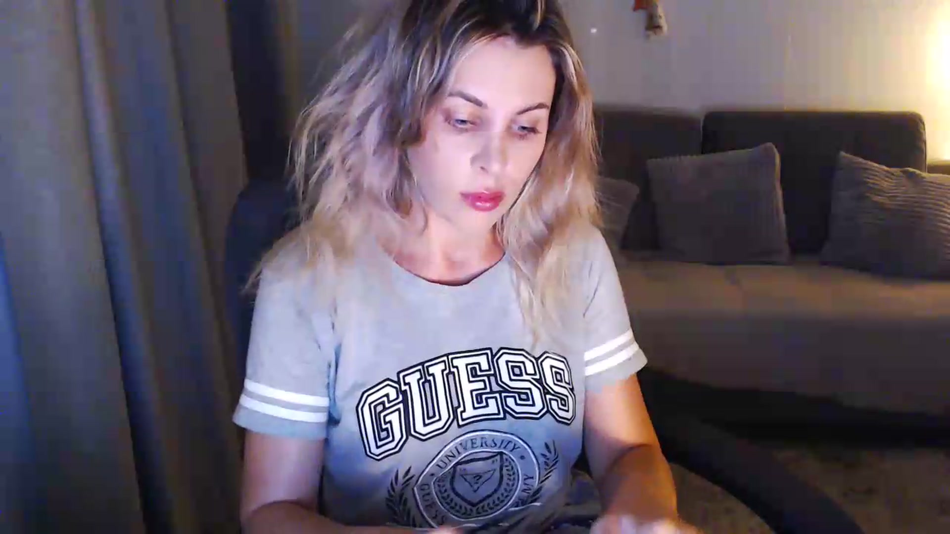 Gallery image thumbnail from Sicille's myfreecams stream on, 07/16/2026, 20:47 image 4 of 20