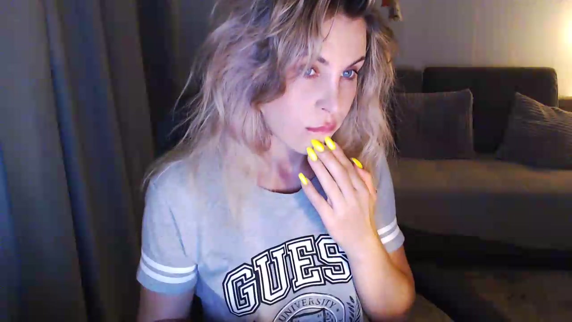 Gallery image thumbnail from Sicille's myfreecams stream on, 07/16/2026, 20:47 image 18 of 20