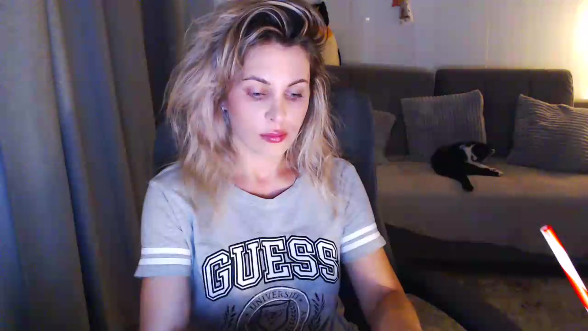 Gallery image thumbnail from Sicille's myfreecams stream on, 07/16/2026, 20:47 image 12 of 20