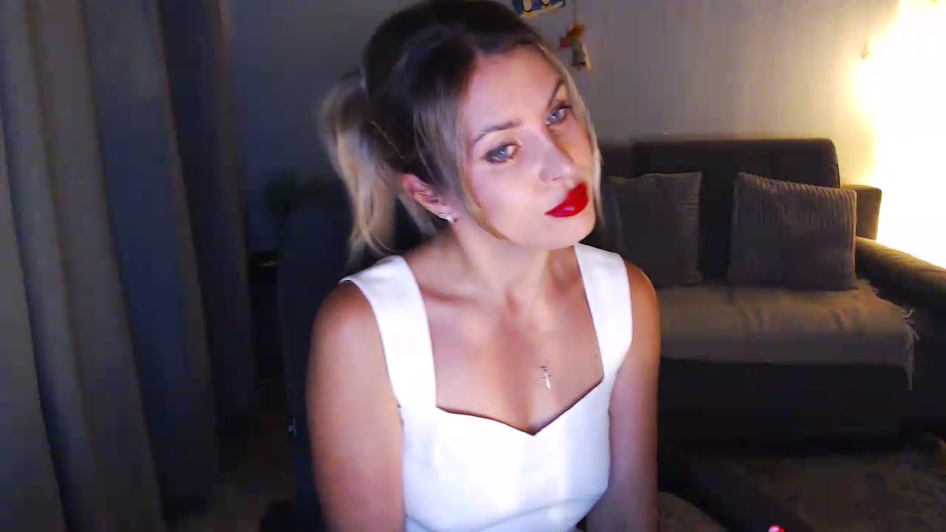 Gallery image thumbnail from Sicille's myfreecams stream on, 08/03/2026, 20:56 image 18 of 20