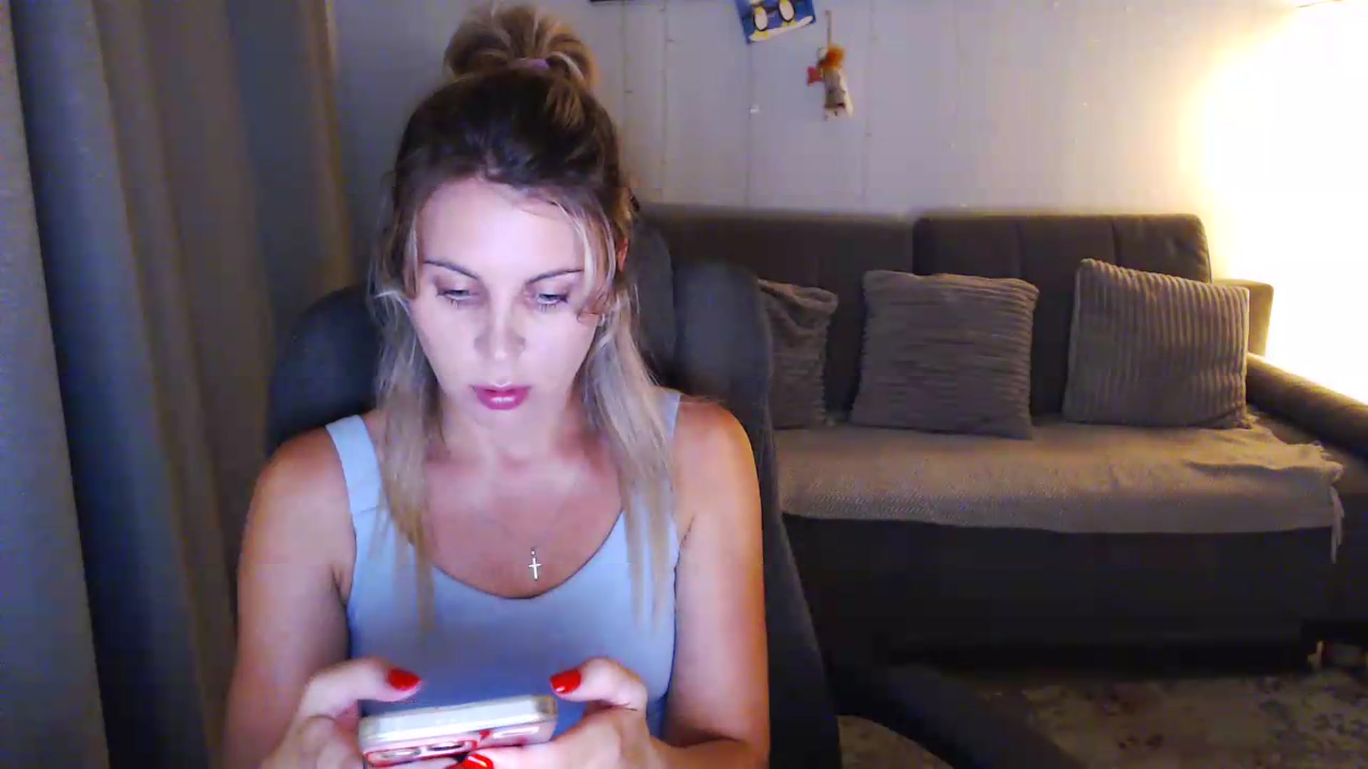 Gallery image thumbnail from Sicille's myfreecams stream on, 08/04/2026, 20:57 image 6 of 20
