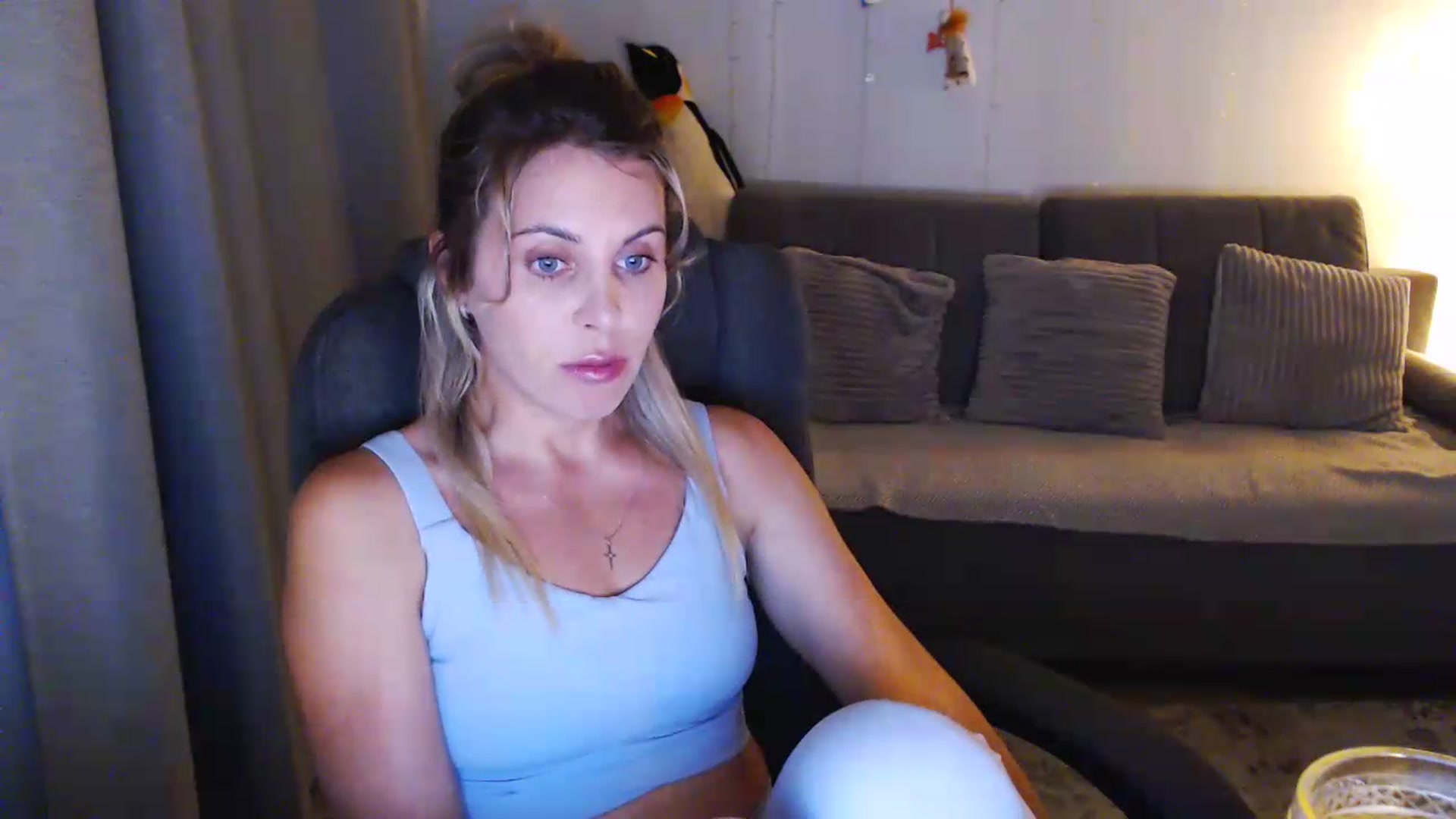 Gallery image thumbnail from Sicille's myfreecams stream on, 08/04/2026, 20:57 image 14 of 20
