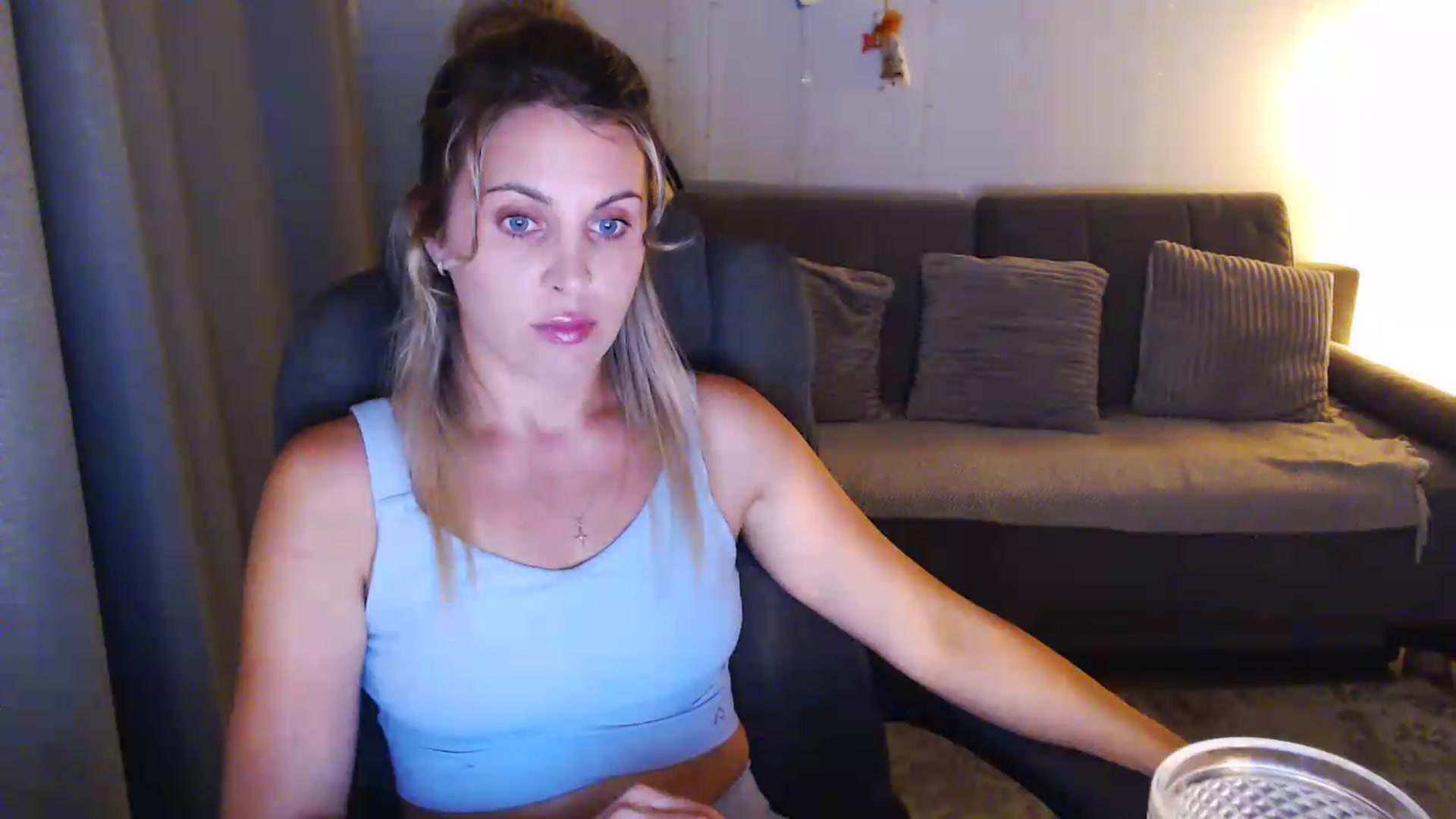 Gallery image thumbnail from Sicille's myfreecams stream on, 08/04/2026, 20:57 image 8 of 20
