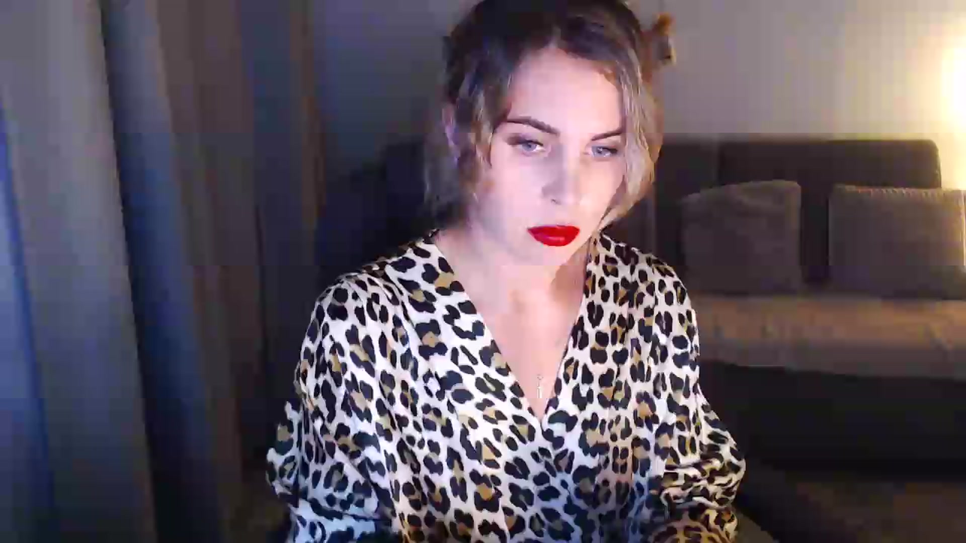 Gallery image thumbnail from Sicille's myfreecams stream on, 08/05/2026, 19:37 image 3 of 20