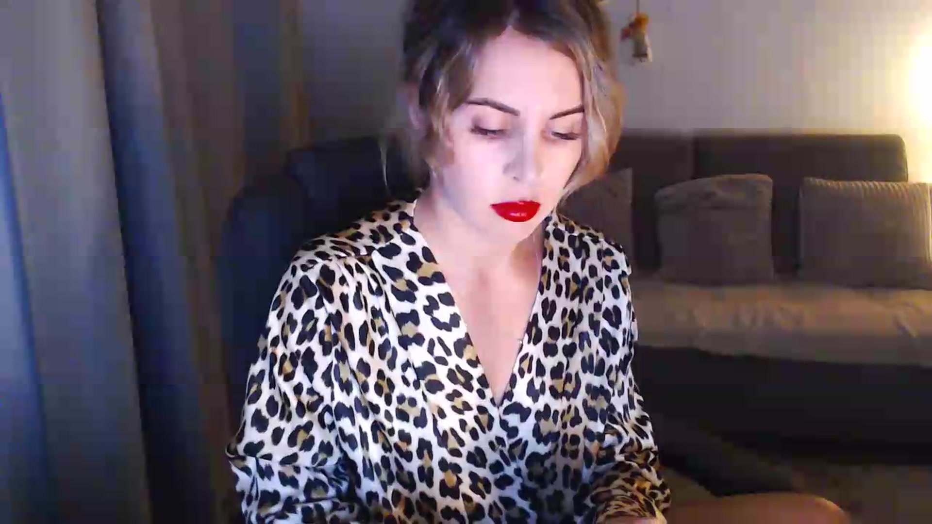Gallery image thumbnail from Sicille's myfreecams stream on, 08/05/2026, 19:37 image 9 of 20