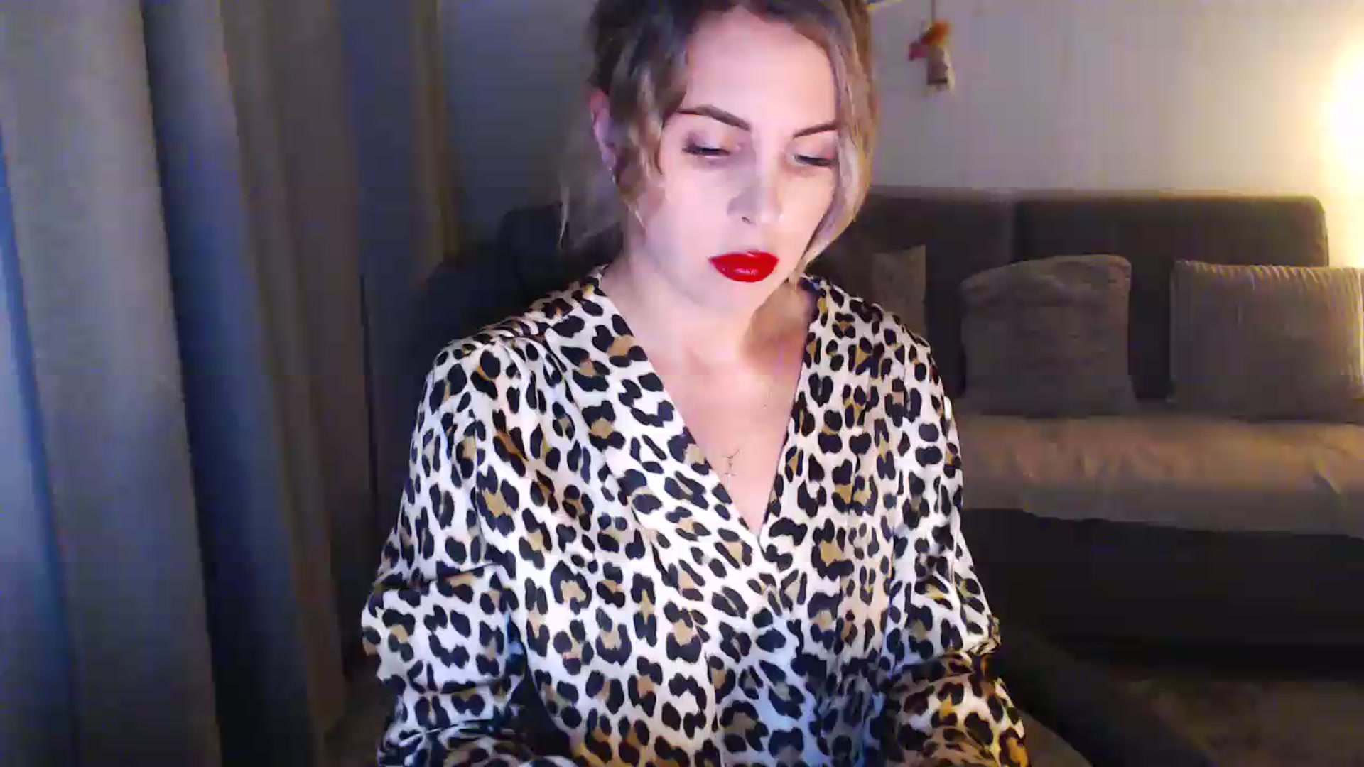 Gallery image thumbnail from Sicille's myfreecams stream on, 08/05/2026, 19:37 image 4 of 20