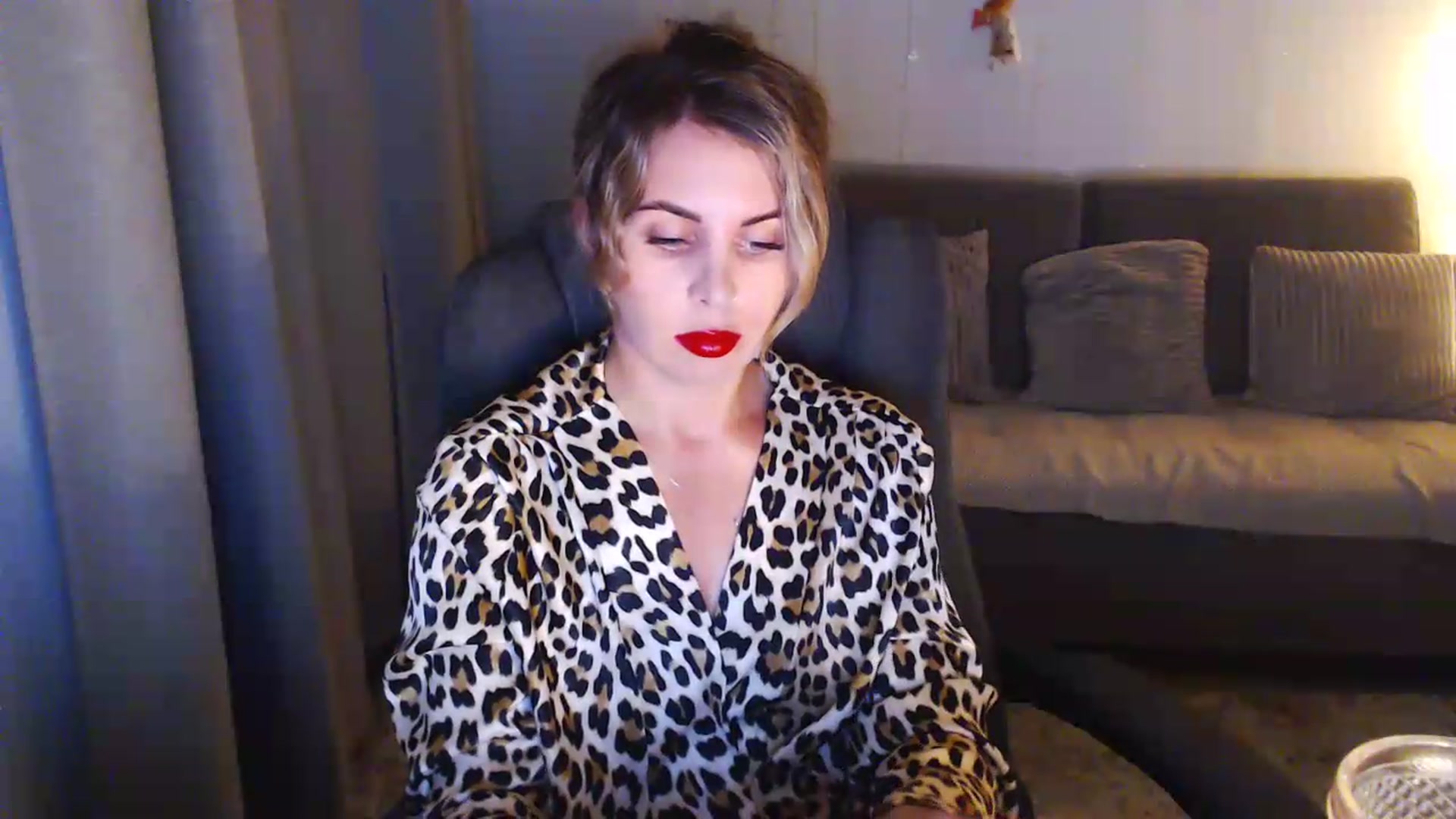 Gallery image thumbnail from Sicille's myfreecams stream on, 08/05/2026, 19:37 image 17 of 20