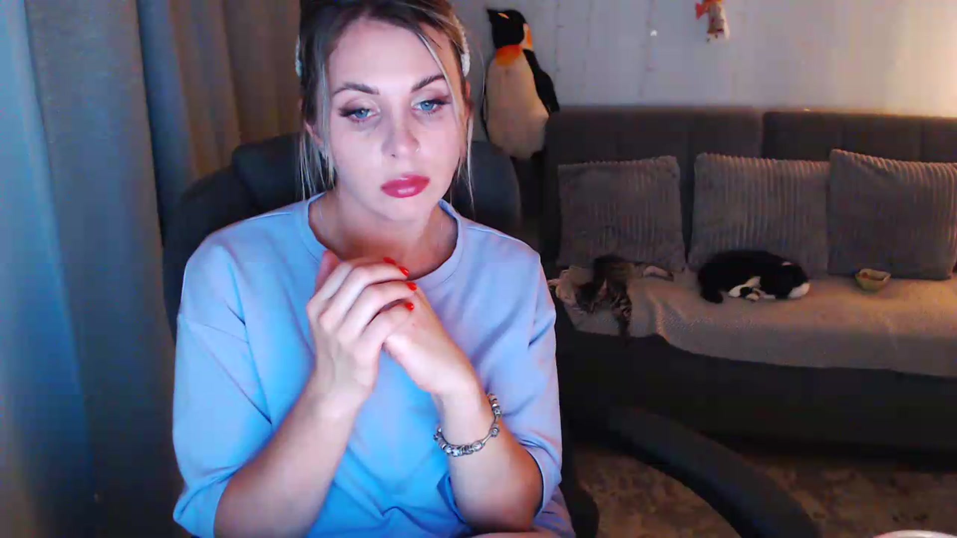 Gallery image thumbnail from Sicille's myfreecams stream on, 08/13/2026, 21:07 image 18 of 20