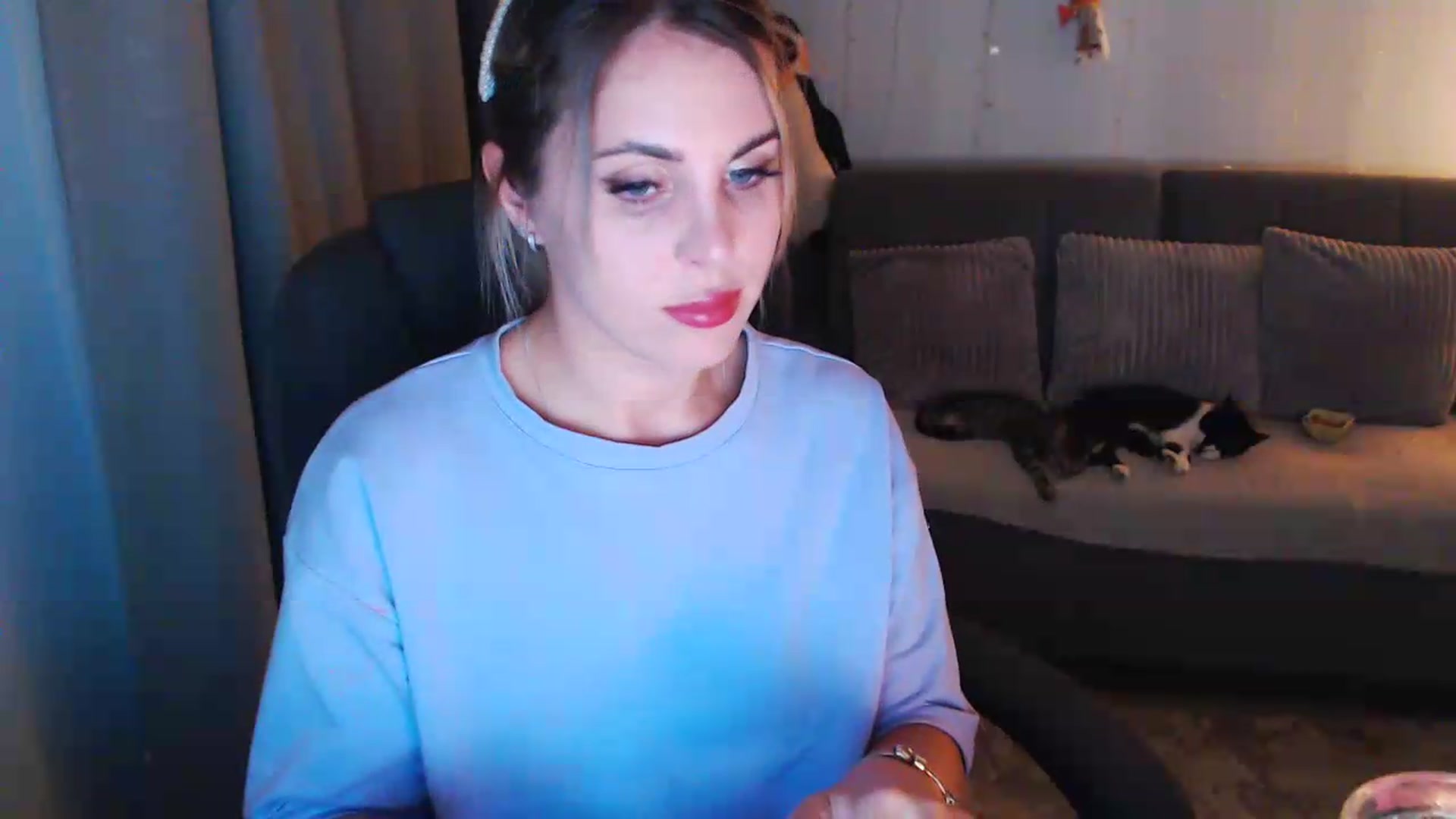 Gallery image thumbnail from Sicille's myfreecams stream on, 08/13/2026, 21:07 image 17 of 20