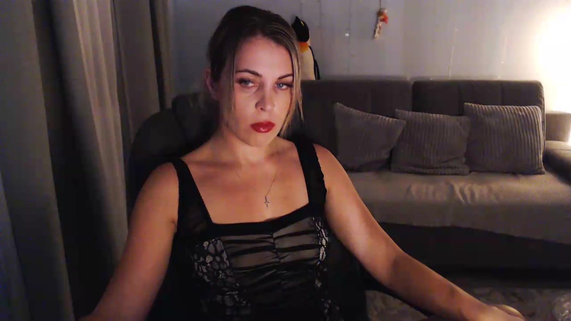 Gallery image thumbnail from Sicille's myfreecams stream on, 08/19/2026, 21:19 image 2 of 20