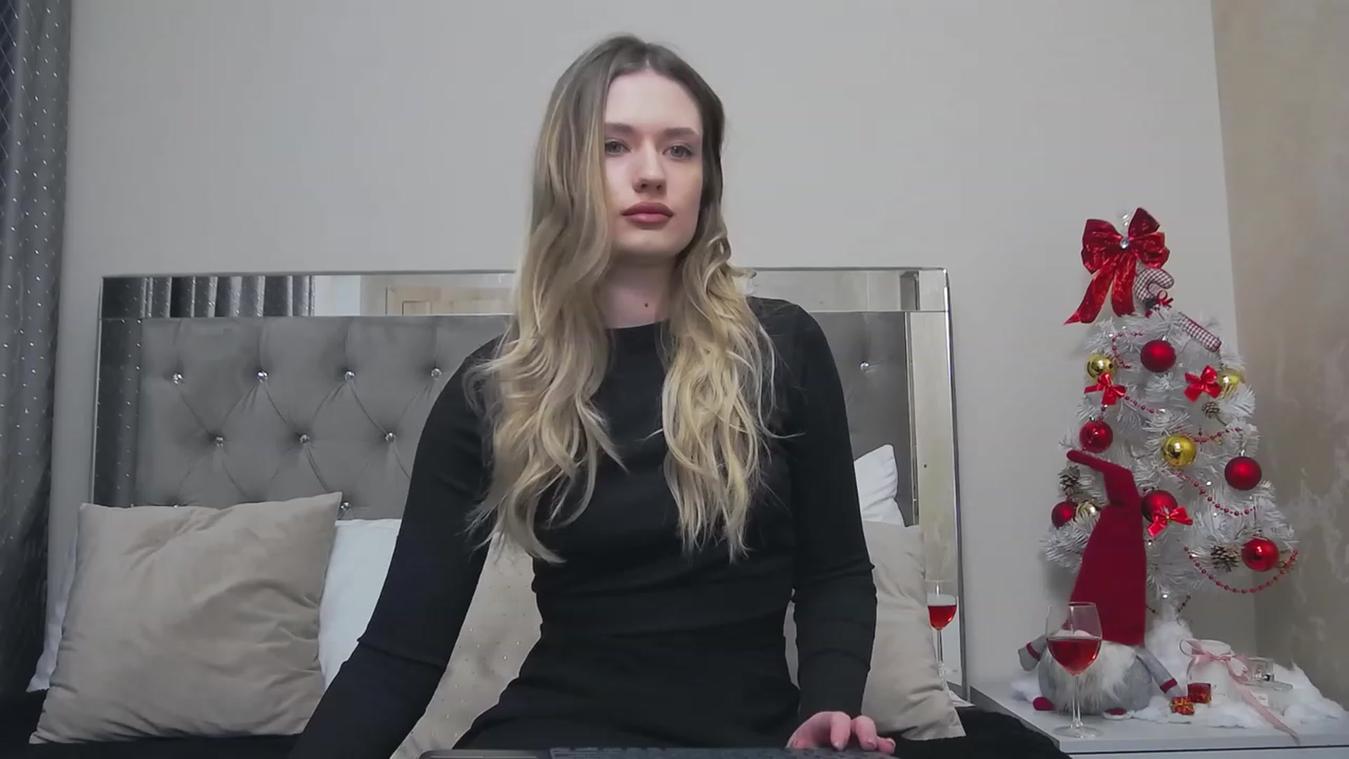 Gallery image thumbnail from SidneyAdamss's myfreecams stream on, 12/10/2023, 19:45 image 15 of 20