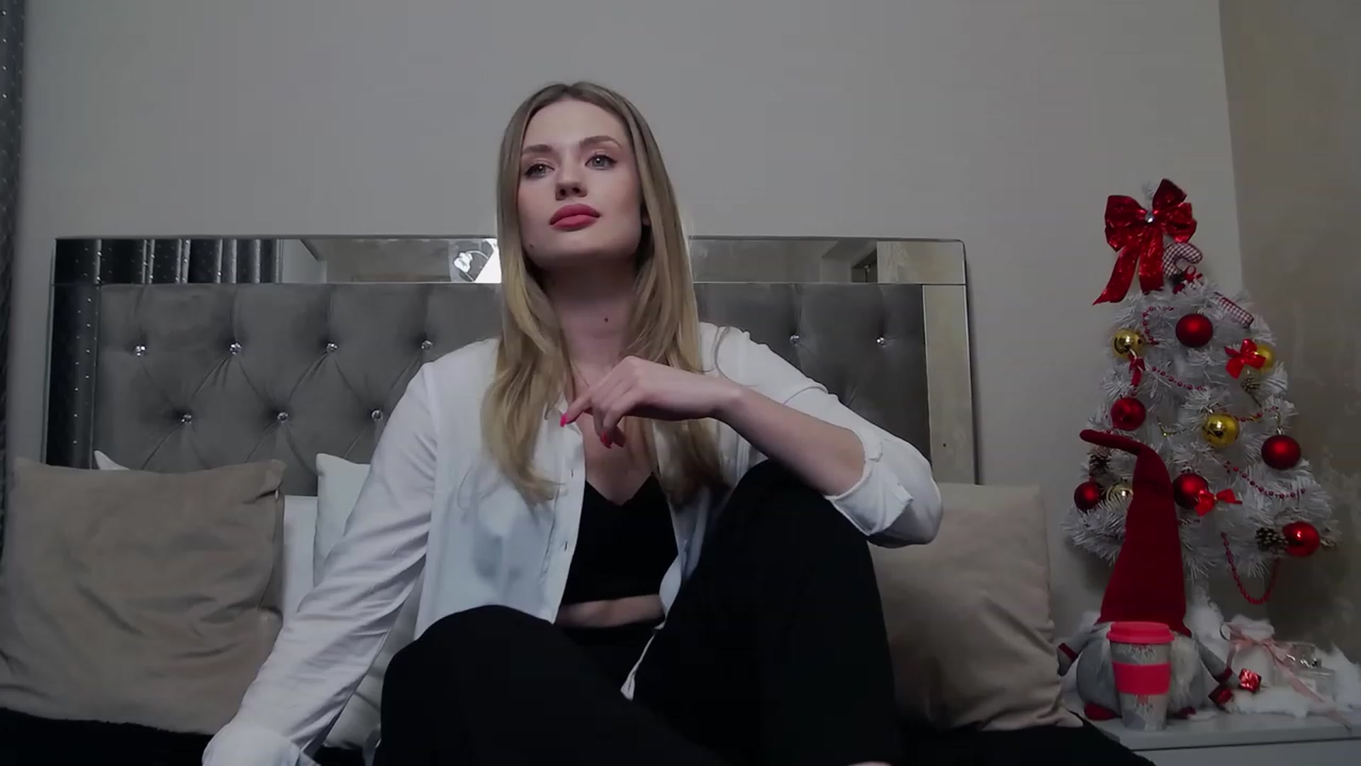 Gallery image thumbnail from SidneyAdamss's myfreecams stream on, 01/02/2024, 22:39 image 10 of 20