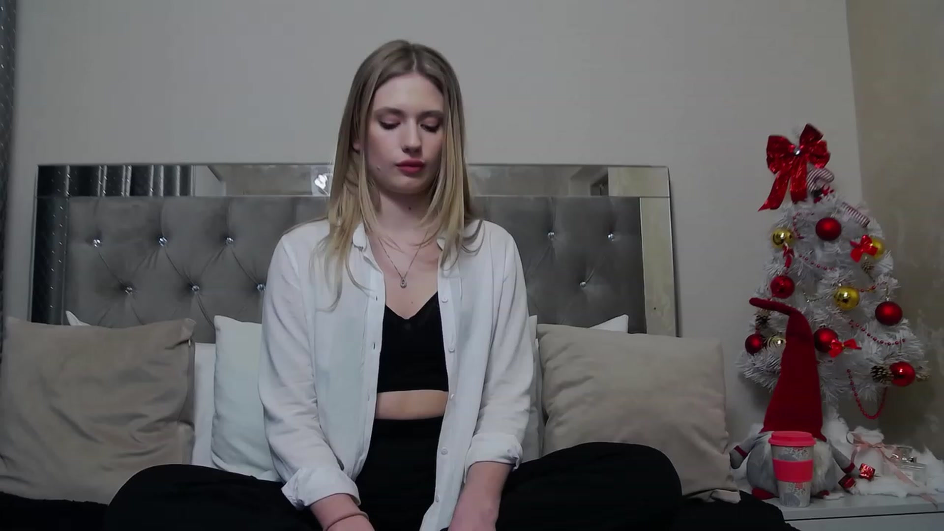 Gallery image thumbnail from SidneyAdamss's myfreecams stream on, 01/02/2024, 23:11 image 4 of 20