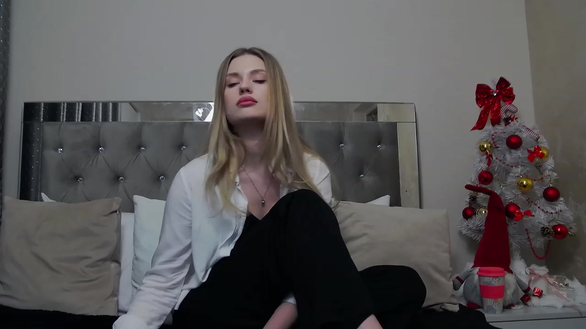Gallery image thumbnail from SidneyAdamss's myfreecams stream on, 01/02/2024, 23:11 image 18 of 20