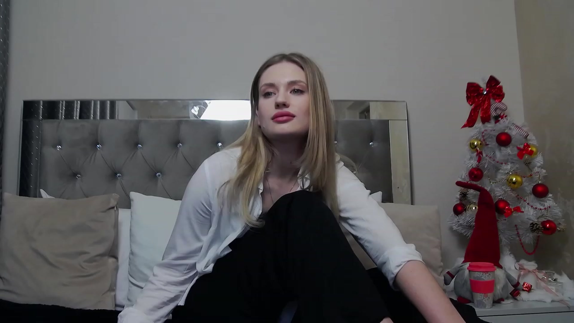 Gallery image thumbnail from SidneyAdamss's myfreecams stream on, 01/02/2024, 23:11 image 16 of 20