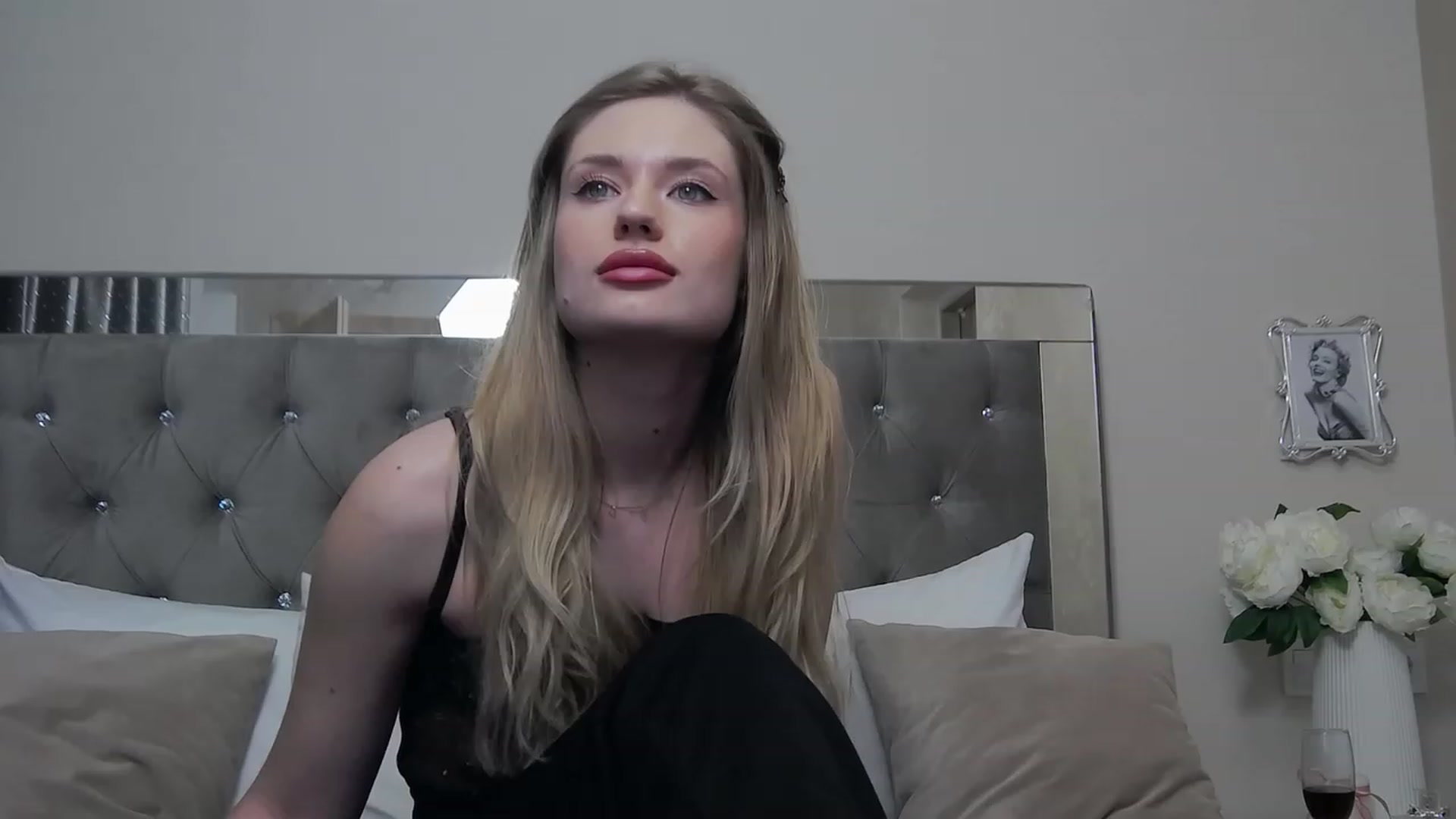 Gallery image thumbnail from SidneyAdamss's myfreecams stream on, 01/09/2024, 03:06 image 10 of 20