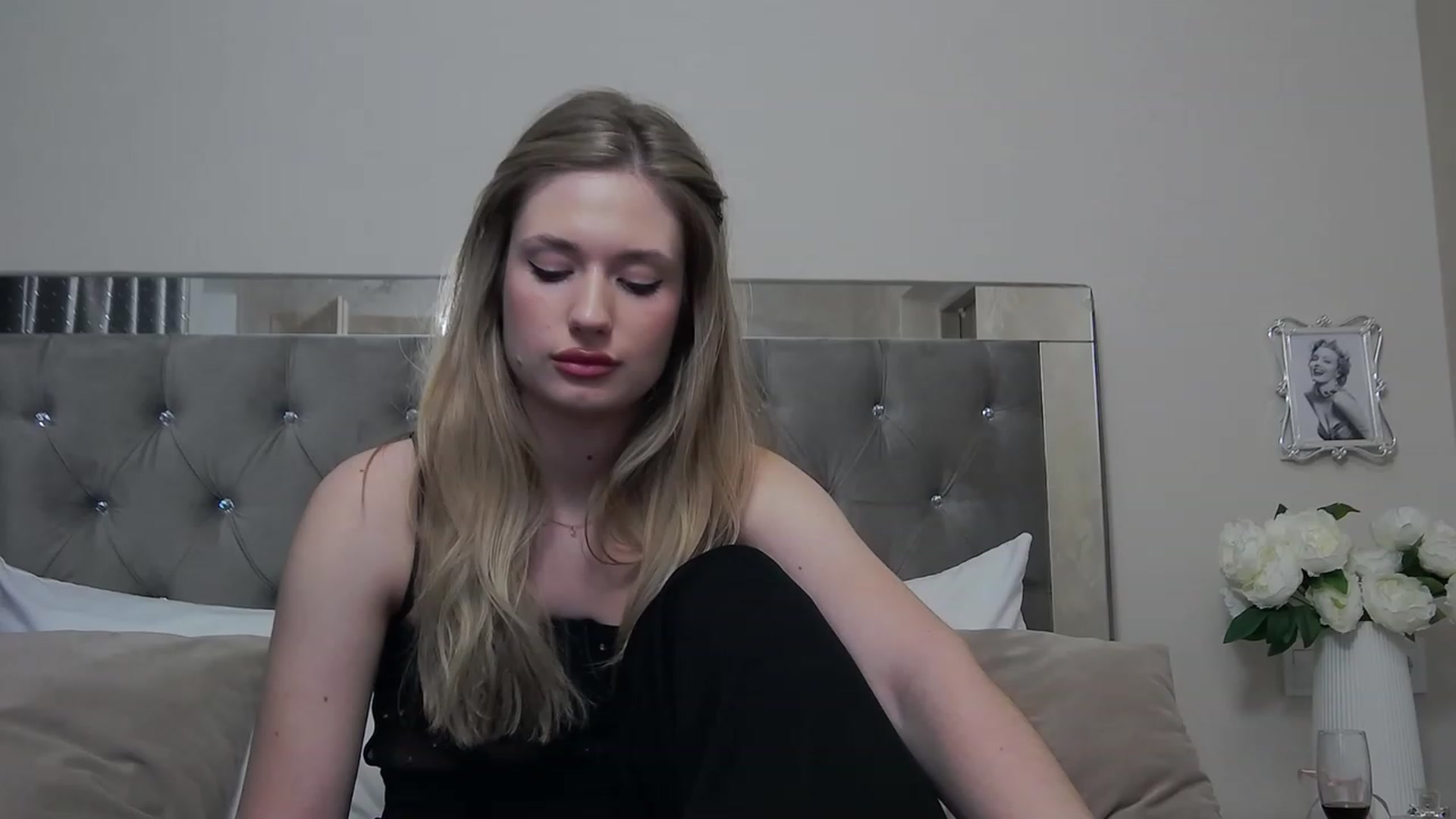 Gallery image thumbnail from SidneyAdamss's myfreecams stream on, 01/09/2024, 03:06 image 15 of 20