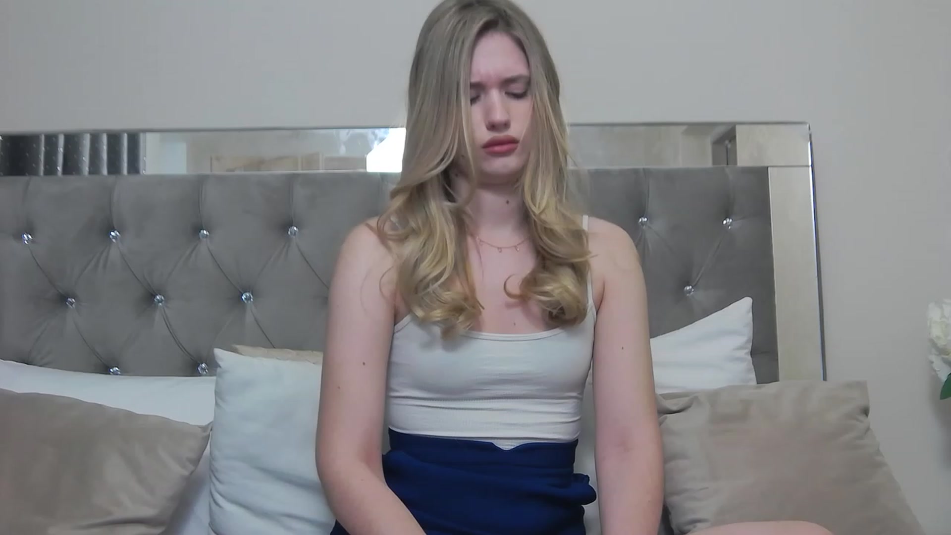 Gallery image thumbnail from SidneyAdamss's myfreecams stream on, 02/05/2024, 01:51 image 3 of 20