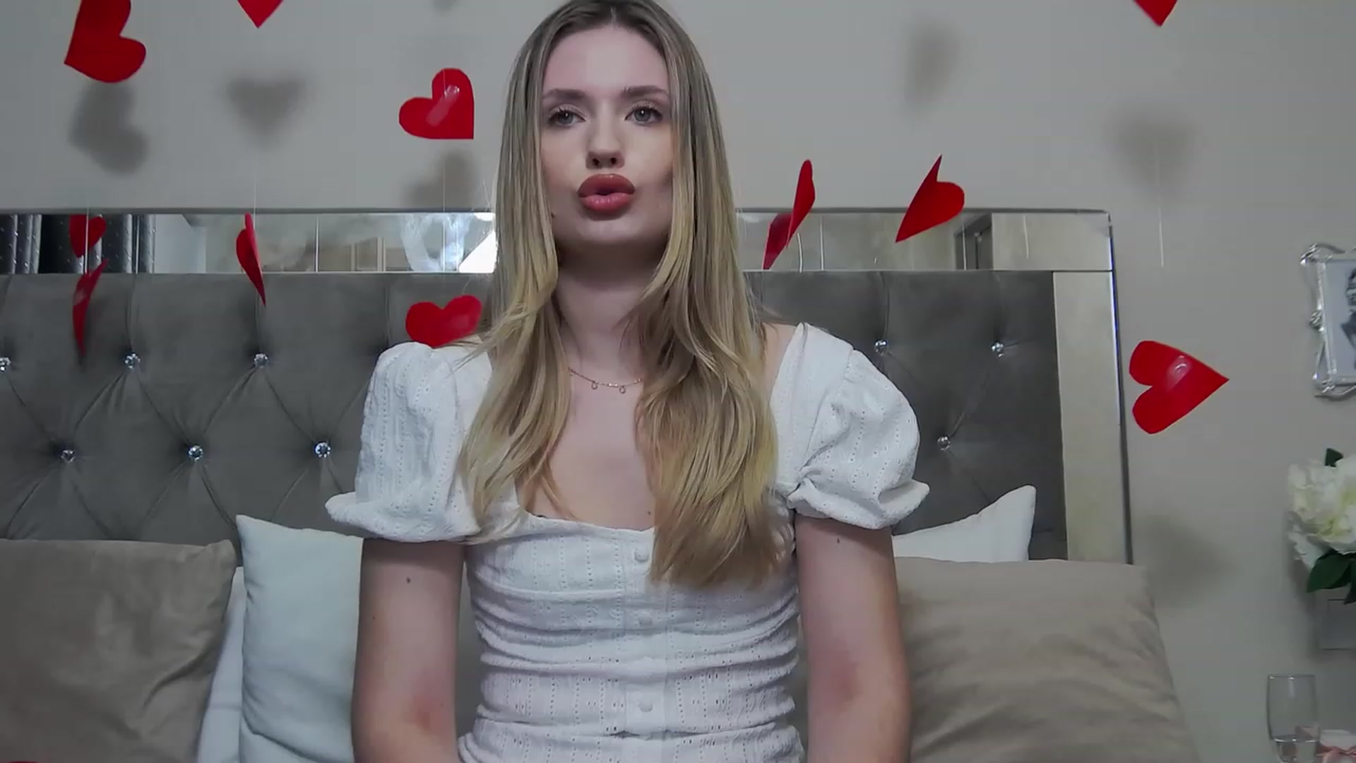 Gallery image thumbnail from SidneyAdamss's myfreecams stream on, 02/12/2024, 24:41 image 14 of 20