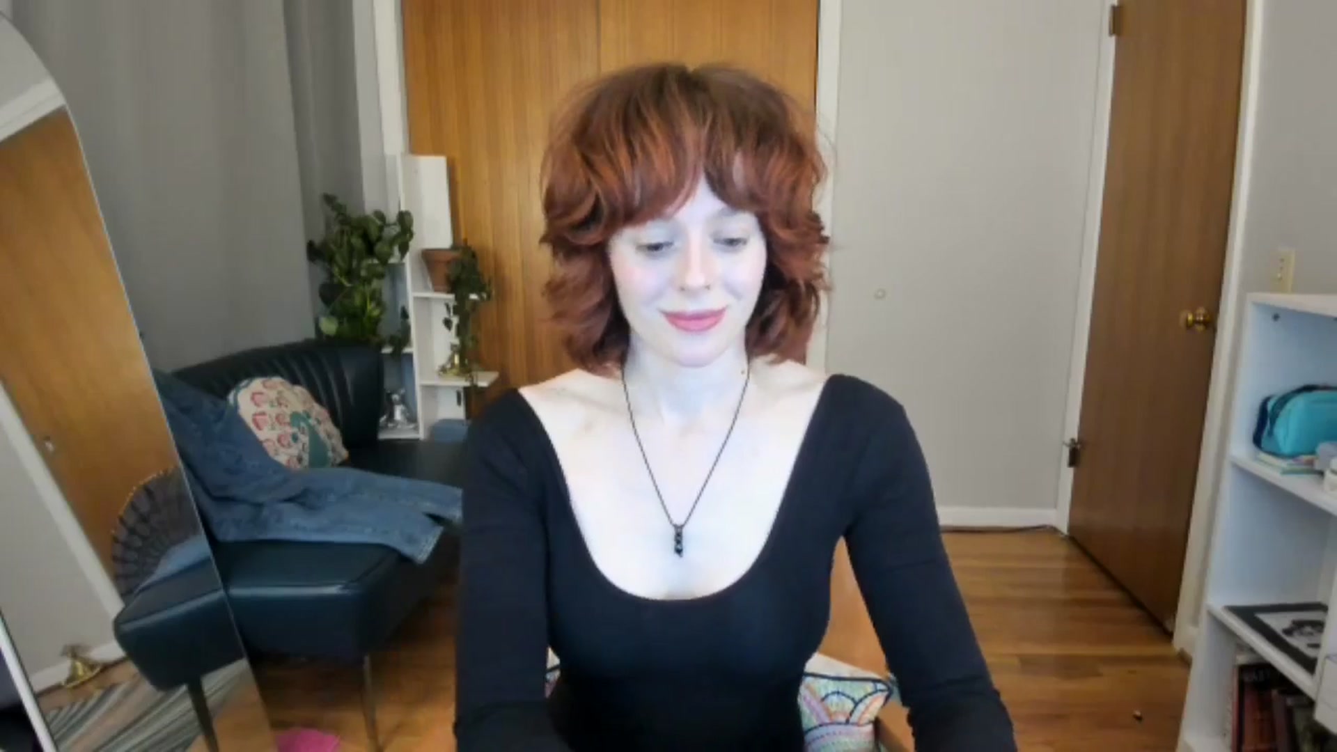 Gallery image thumbnail from Sidra__'s myfreecams stream on, 02/25/2025, 24:44 image 8 of 20