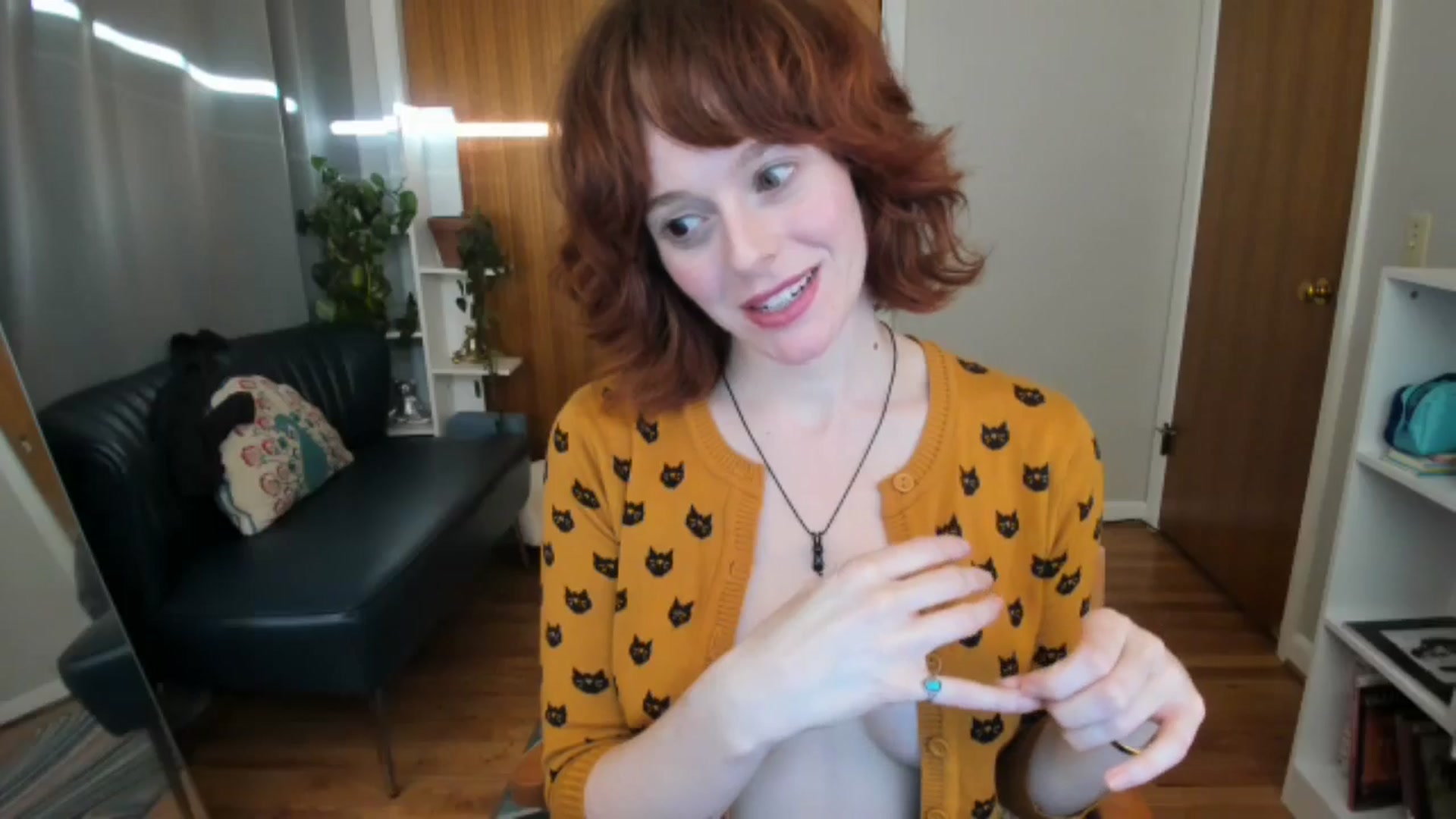 Gallery image thumbnail from Sidra__'s myfreecams stream on, 02/28/2025, 01:00 image 17 of 20