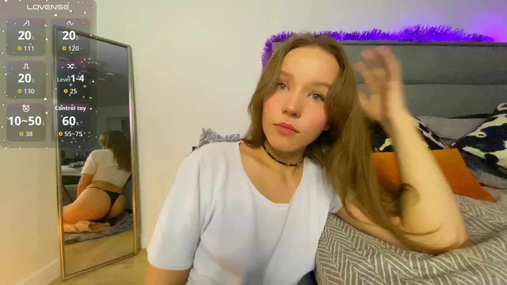 Gallery image thumbnail from Siena_Luv's myfreecams stream on, 12/25/2025, 11:33 image 1 of 20