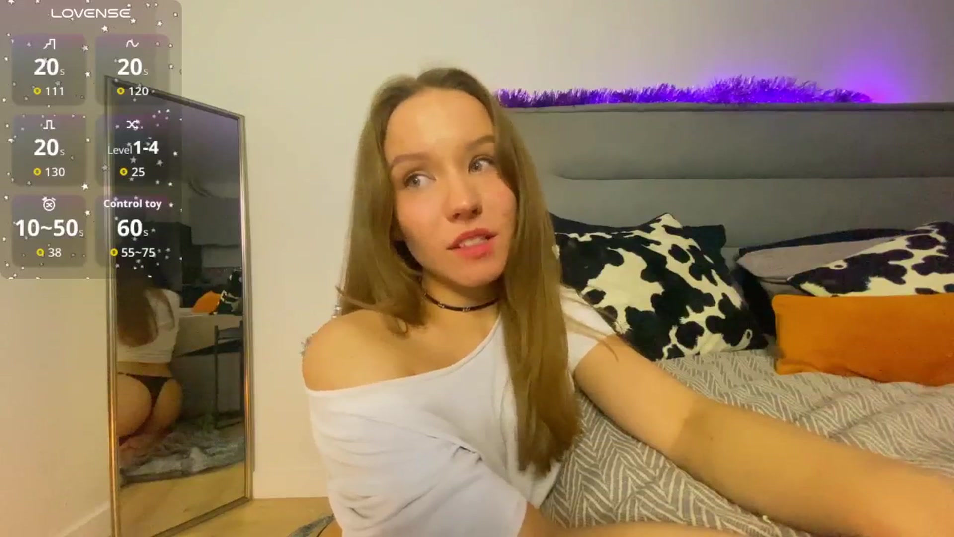 Gallery image thumbnail from Siena_Luv's myfreecams stream on, 12/25/2025, 13:13 image 16 of 20
