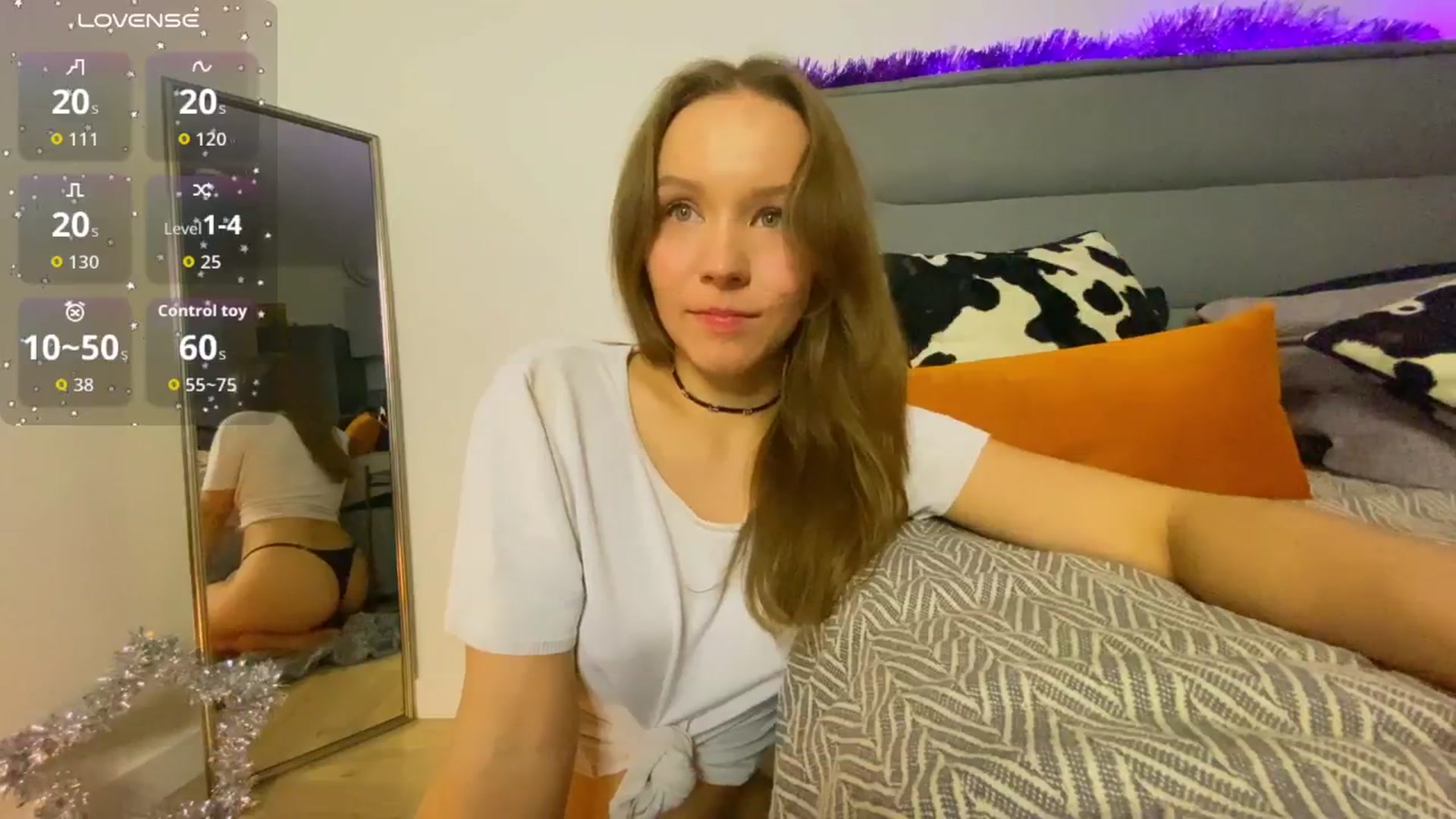 Gallery image thumbnail from Siena_Luv's myfreecams stream on, 12/25/2025, 13:13 image 2 of 20