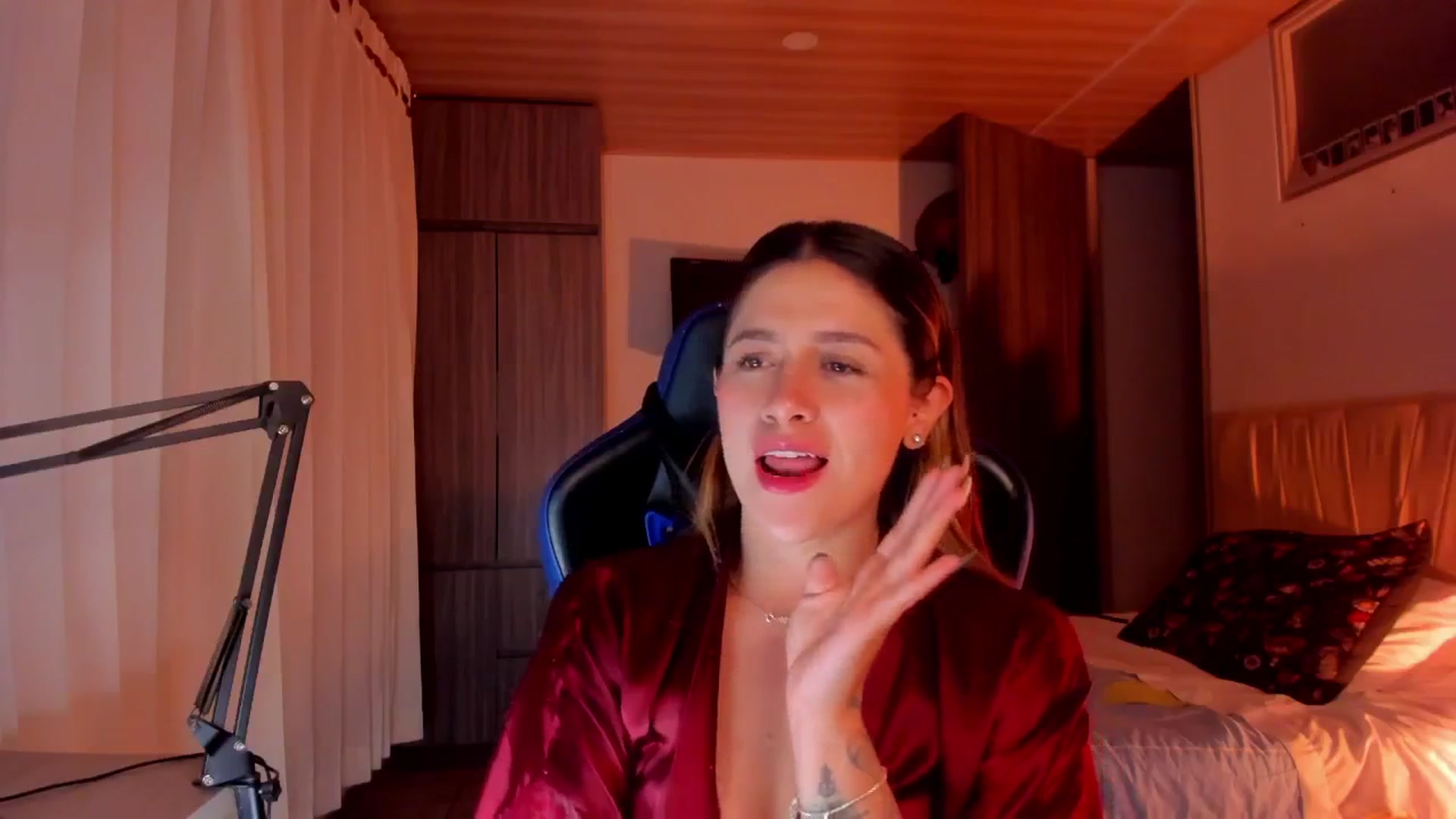 Gallery image thumbnail from Sienn_a's myfreecams stream on, 11/18/2025, 06:02 image 20 of 20