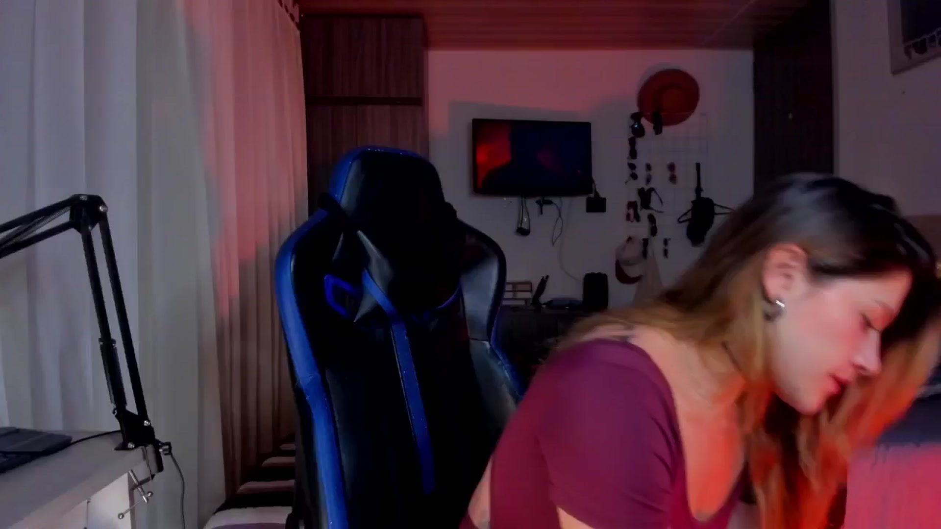 Gallery image thumbnail from Sienn_a's myfreecams stream on, 12/02/2025, 06:38 image 16 of 20