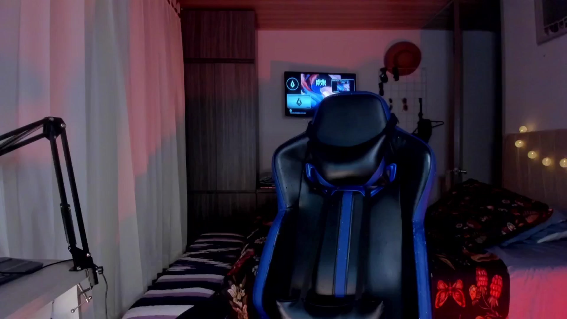 Gallery image thumbnail from Sienn_a's myfreecams stream on, 12/02/2025, 06:38 image 5 of 20