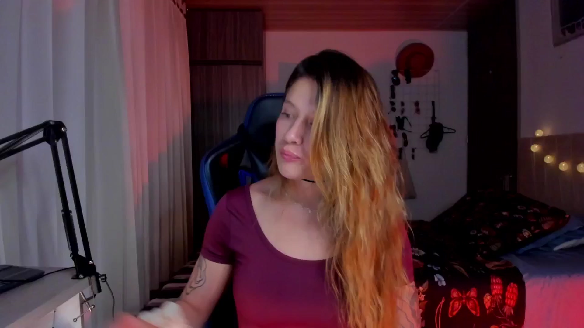 Gallery image thumbnail from Sienn_a's myfreecams stream on, 12/02/2025, 06:38 image 19 of 20