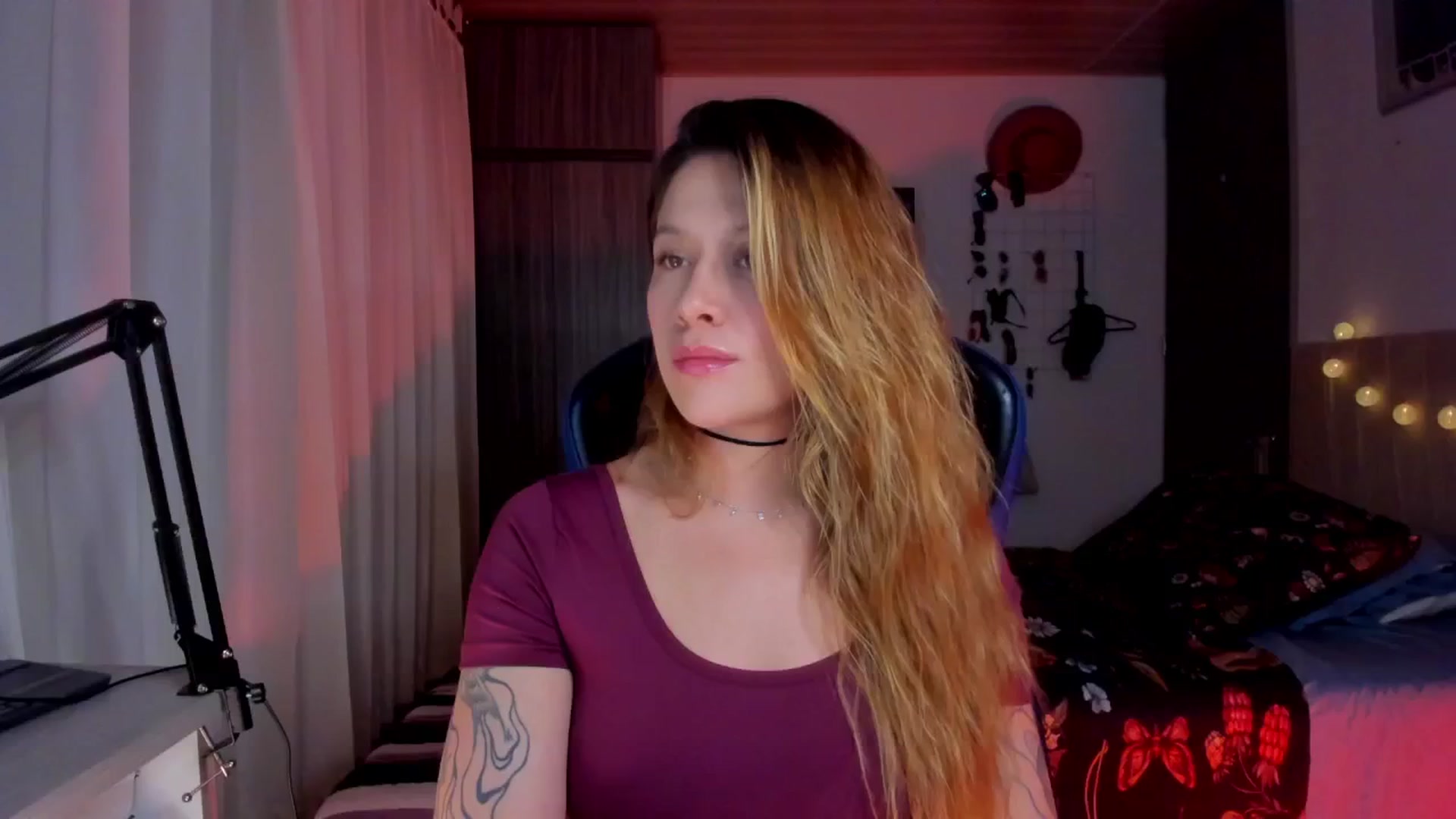 Gallery image thumbnail from Sienn_a's myfreecams stream on, 12/02/2025, 06:38 image 11 of 20