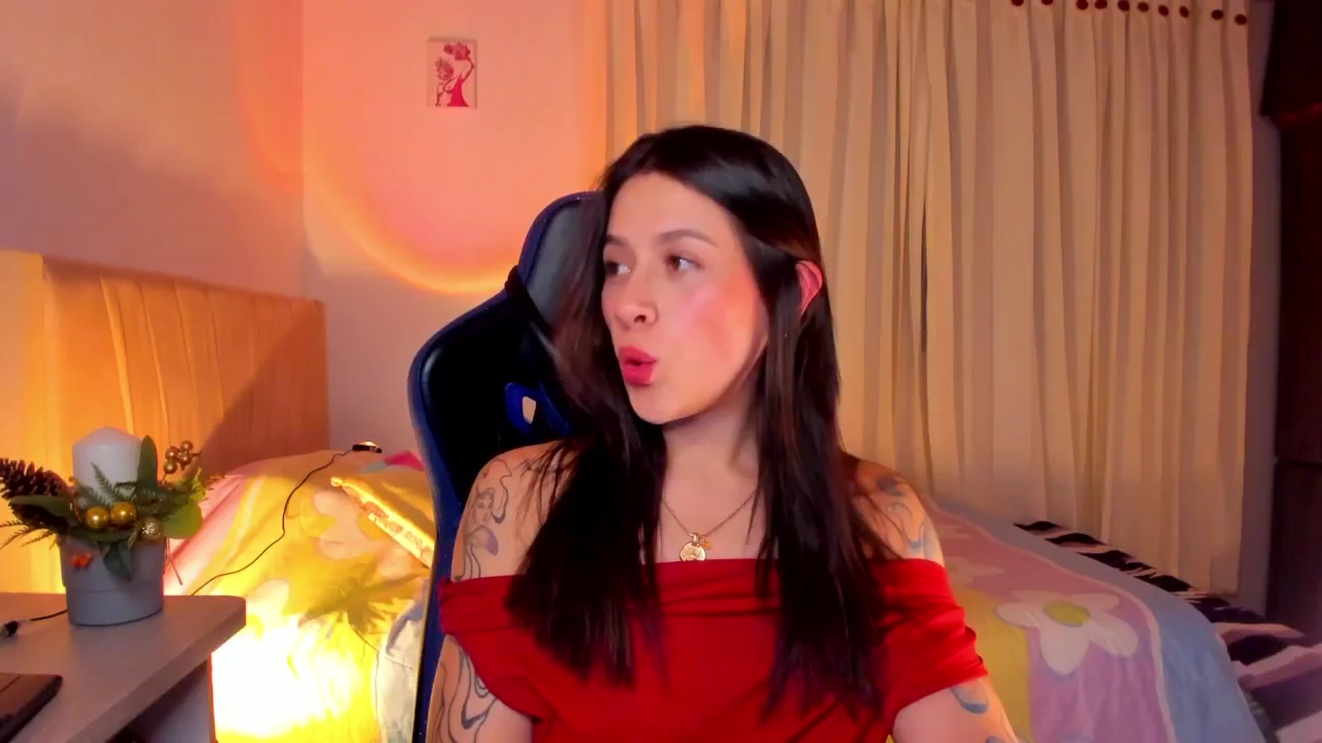 Gallery image thumbnail from Sienn_a's myfreecams stream on, 02/17/2026, 05:50 image 6 of 20