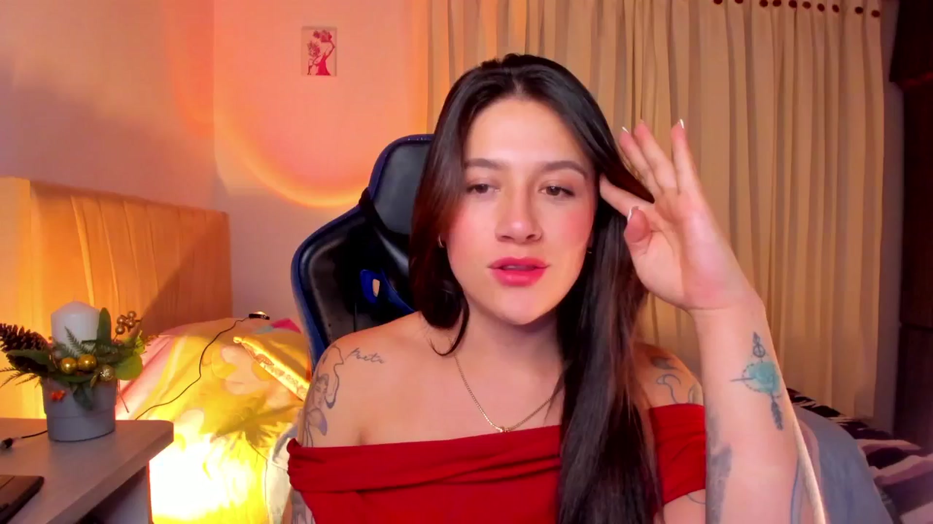 Gallery image thumbnail from Sienn_a's myfreecams stream on, 02/17/2026, 05:50 image 10 of 20