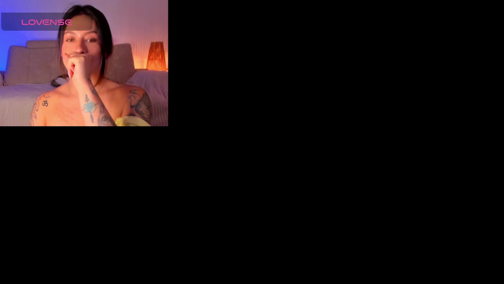 Gallery image thumbnail from Sienn_a's myfreecams stream on, 09/03/2026, 16:25 image 2 of 20