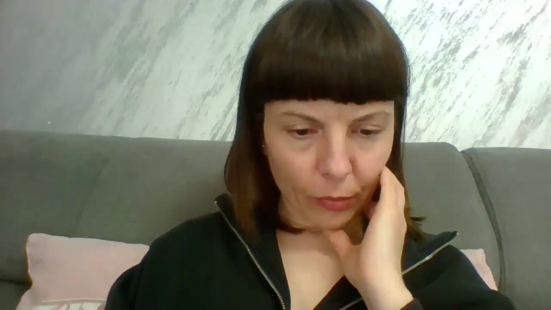 Gallery image thumbnail from Sienna19's myfreecams stream on, 02/25/2025, 09:53 image 7 of 20