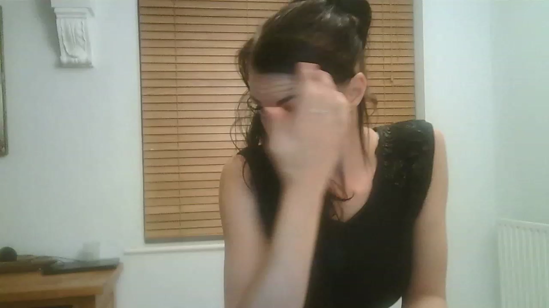 Gallery image thumbnail from SiennaGG's myfreecams stream on, 11/14/2022, 21:45 image 10 of 20