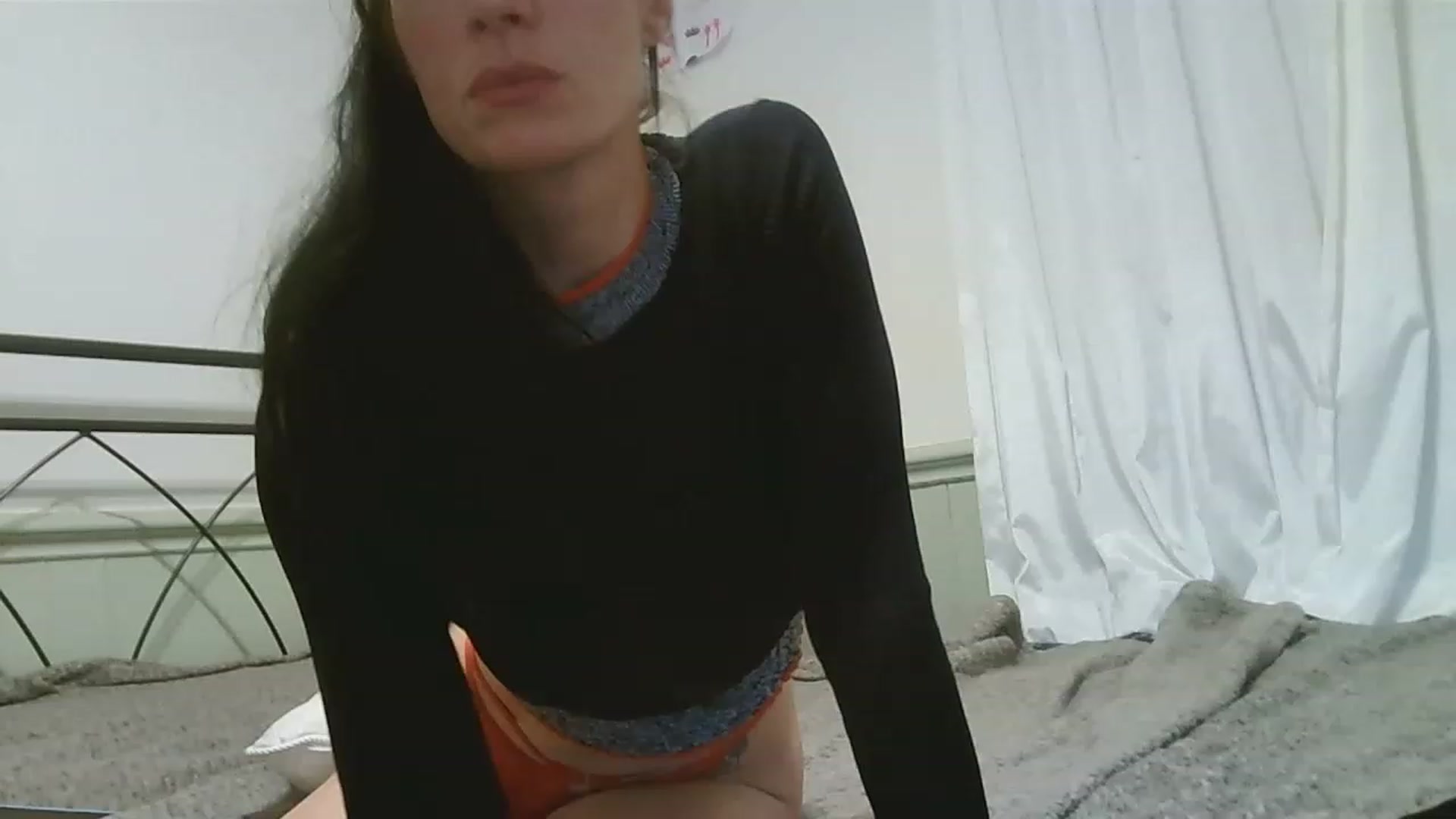 Gallery image thumbnail from SiennaGG's myfreecams stream on, 11/18/2022, 22:01 image 4 of 20