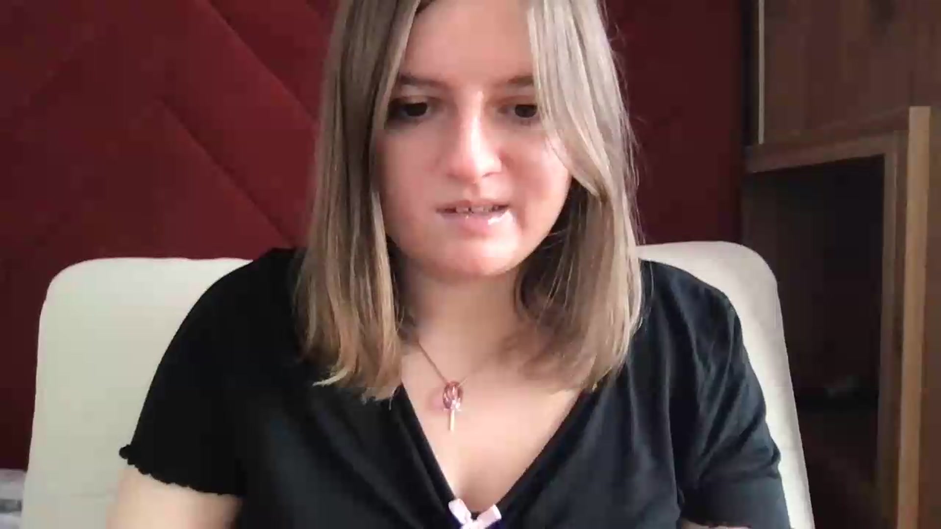 Gallery image thumbnail from SiennaMist's myfreecams stream on, 08/08/2026, 14:22 image 15 of 20