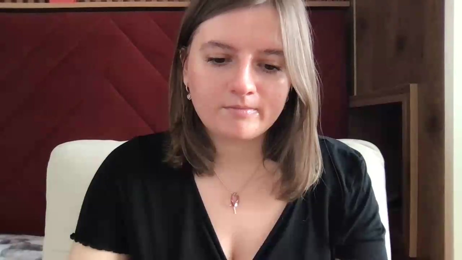 Gallery image thumbnail from SiennaMist's myfreecams stream on, 08/08/2026, 14:52 image 6 of 20