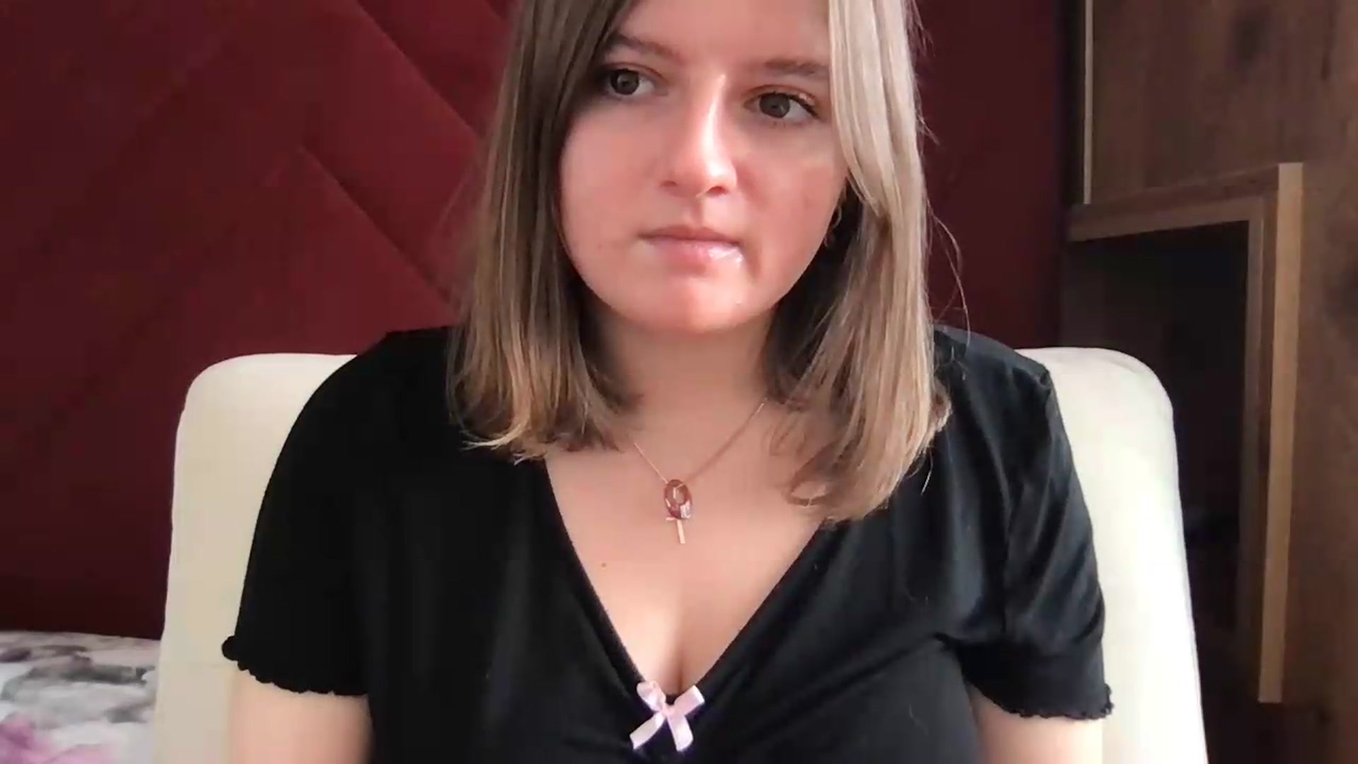 Gallery image thumbnail from SiennaMist's myfreecams stream on, 08/08/2026, 16:03 image 3 of 20