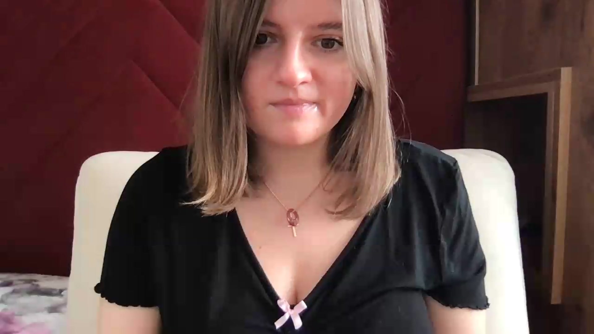 Gallery image thumbnail from SiennaMist's myfreecams stream on, 08/08/2026, 16:03 image 4 of 20