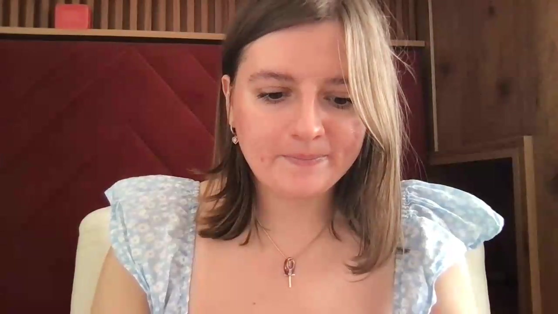 Gallery image thumbnail from SiennaMist's myfreecams stream on, 08/10/2026, 16:22 image 14 of 20